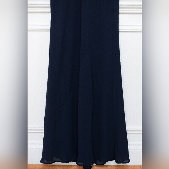 Reformation Nayeli Dress in Navy Blue Fitted Maxi Dress V-Neck Cap Sleeve Size 8 - Picture 7 of 14